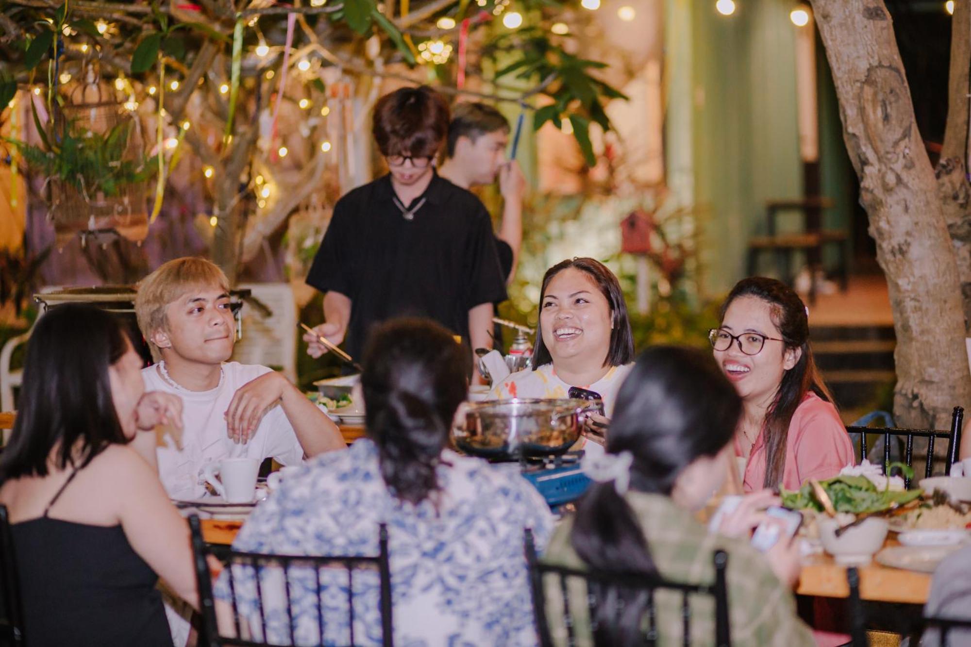 Republic Hostel Cat Ba Xuan Dam ภายนอก รูปภาพ