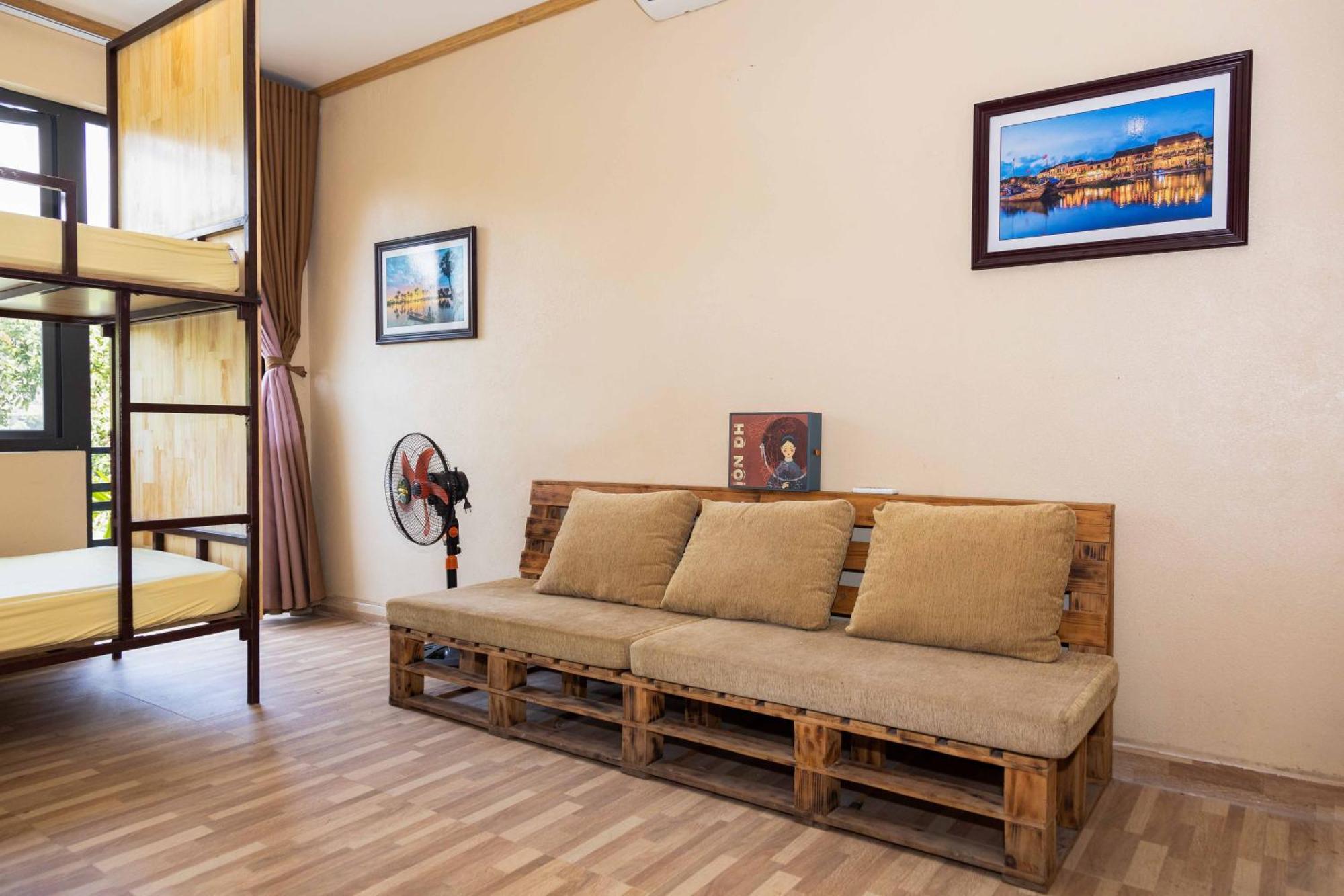 Republic Hostel Cat Ba Xuan Dam ภายนอก รูปภาพ